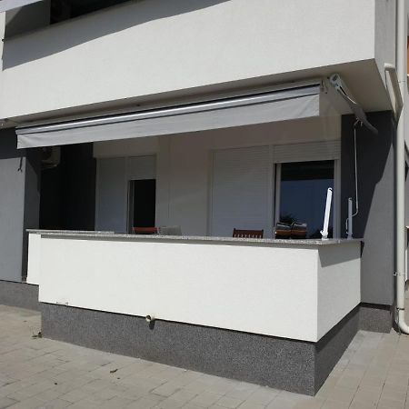 Apartman Dodo 1 诺瓦利娅 外观 照片